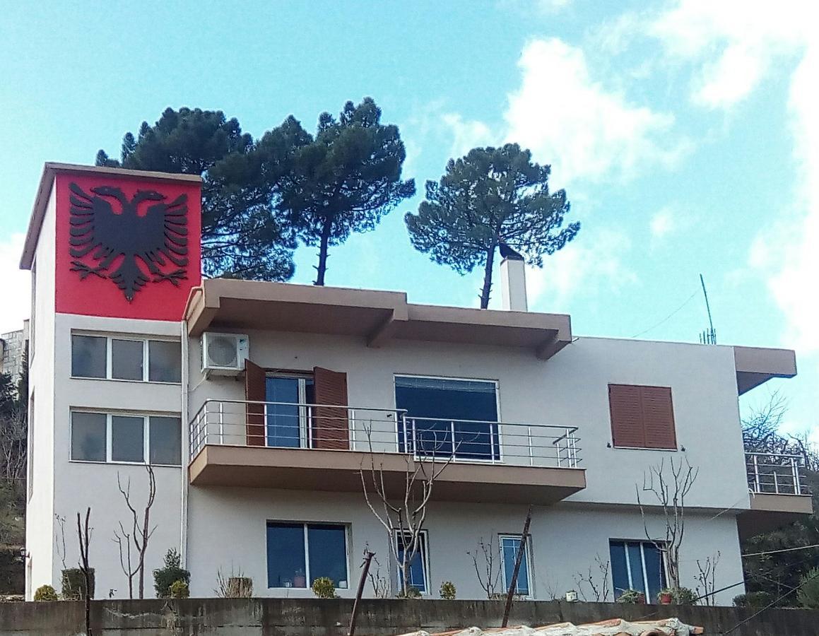 Villa Eagle House Përmet Exterior foto